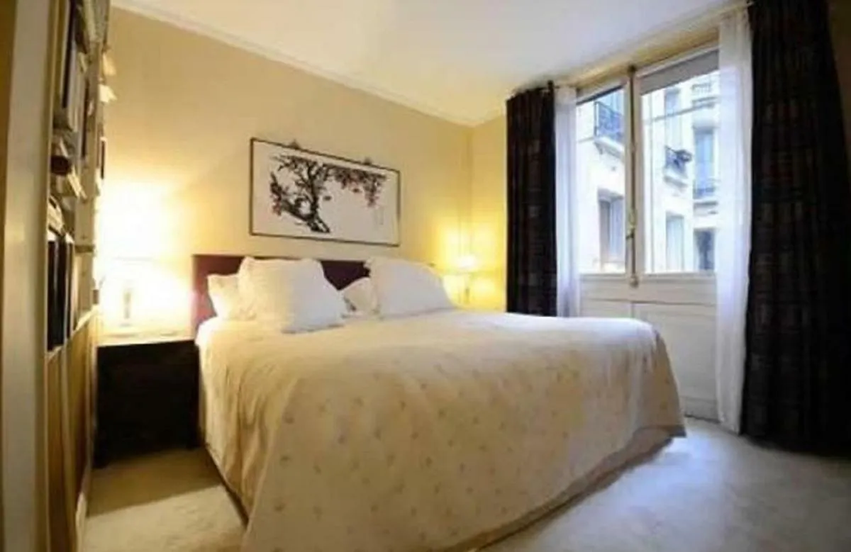 Apartment Rue De Buenos Aires In